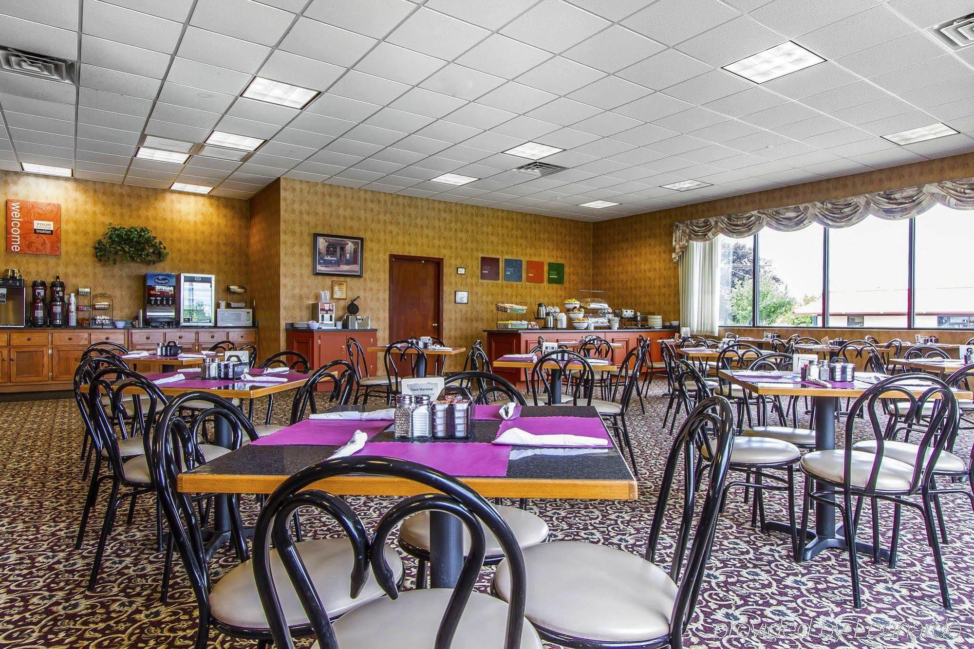 Holiday Inn Express & Suites Waterville - North By Ihg Exteriér fotografie